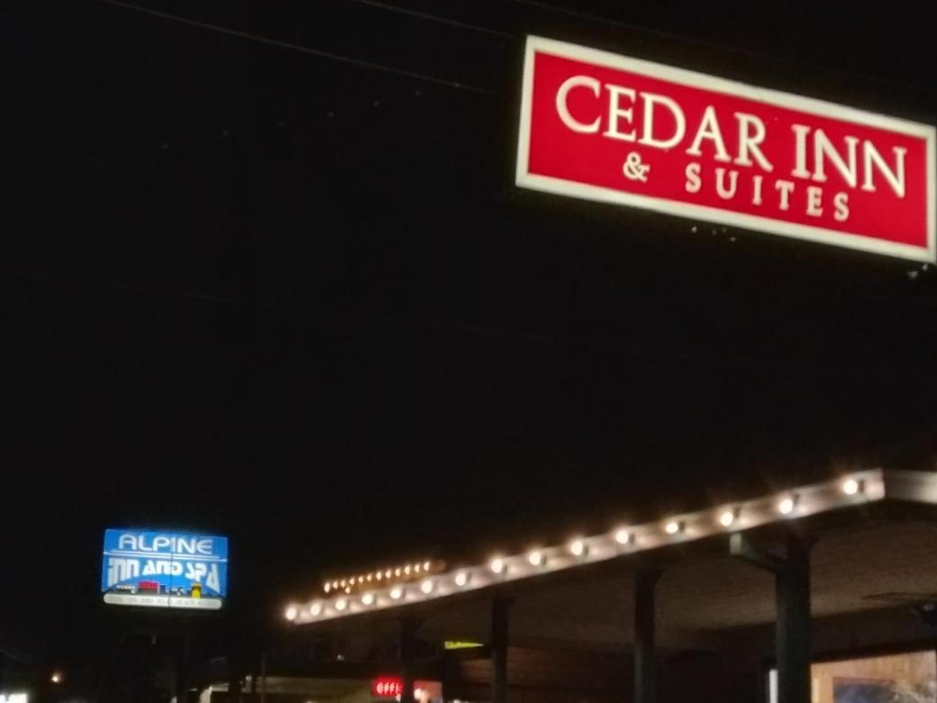 Cedar Inn & Suites South Lake Tahoe Exterior photo