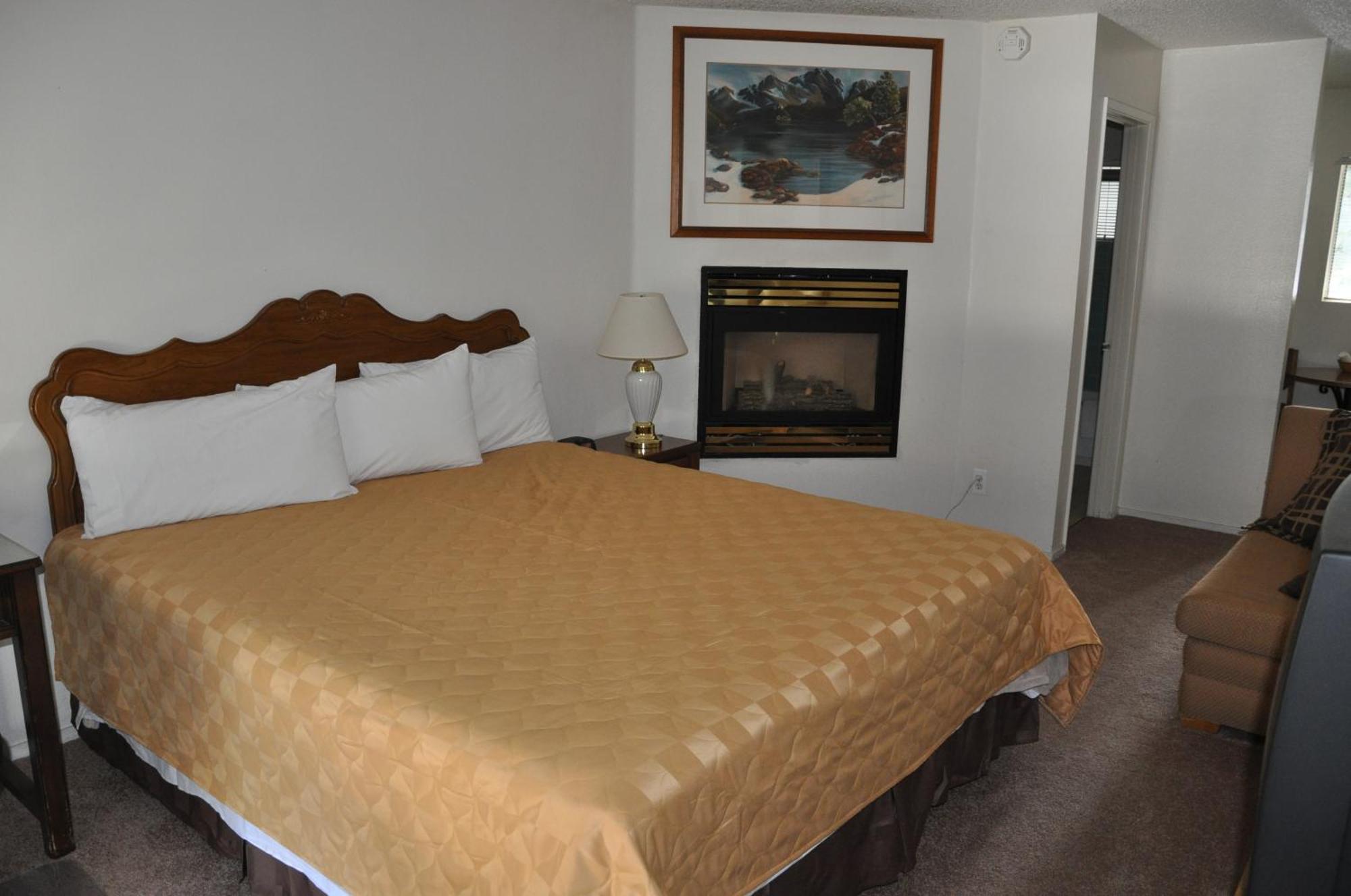 Cedar Inn & Suites South Lake Tahoe Exterior photo